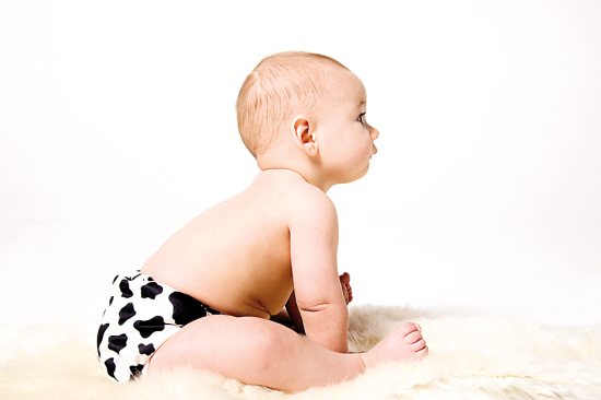 寶寶喜歡站著又蹦又跳!對寶寶小腿好嗎