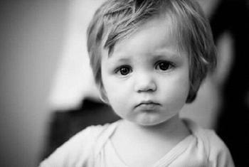 孩子被別人打很生氣怎么辦?怎樣教育孩子