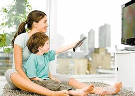 寶寶經常看電視的危害有哪些?媽媽們怎么辦