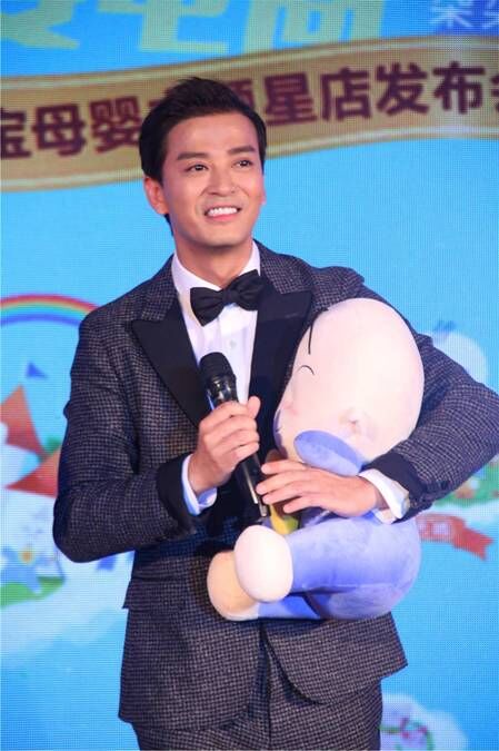 ꐕԖ| ӭ��Ů�������А۵�ĸ���̳�2