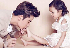 С��ܰ����B�B ���Ǹ�ĸ������B�����Z������