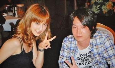 �ձ�Ů��С�}���ӑѶ�̥ �Ϲ���͵͵��܉�����ø㲻����