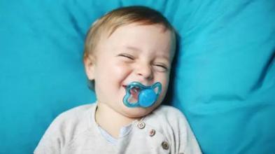 安撫奶嘴,到底能不能用?附安撫奶嘴使用攻略和戒除方法-1