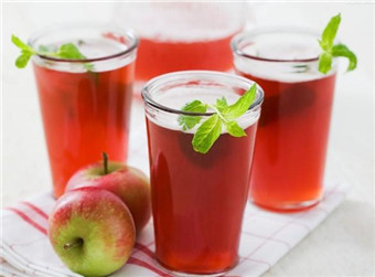 孕婦能喝果汁飲料嗎?懷孕喝那種果汁粉沖的飲料好不好