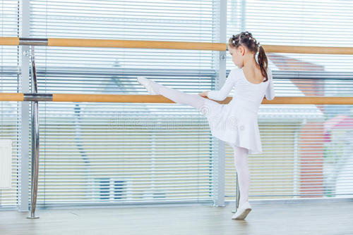 ���ӌW(xu��)��(x��)�赸��ʲô��̎��������Դ��M(j��n)���ӵ�����Ŷ