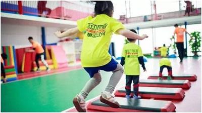 ��Щ�\�Ӳ��m��С���ӣ�5�N���ׂ����������w���\��