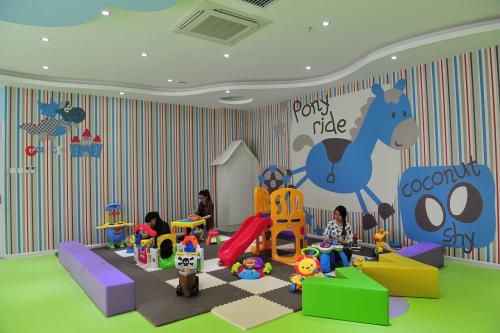 ���f���B���ӱM�x�պ���Ҫ�����L����׌���ӱM�x�գ�